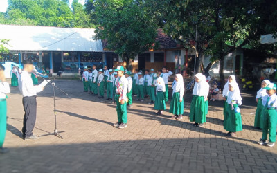 Upacara Setiap Hari Senin: Pentingnya Niat dalam Belajar